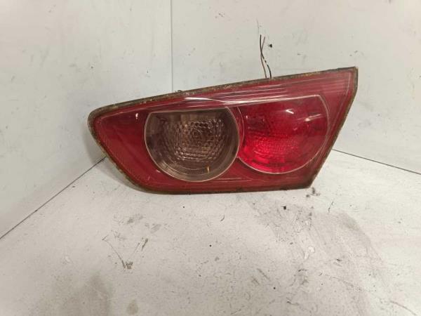 FEU ARRIERE DROIT MITSUBISHI LANCER 2008-2016 - Vue 1